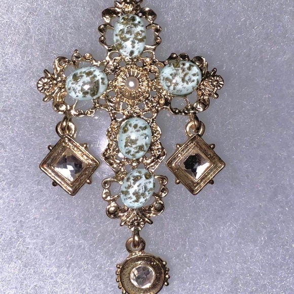 Handmade Gold Cross Necklace Pendant✨ - Picture 2 of 3